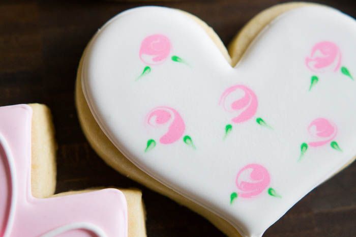 decorated baptism cookies | bakeat350.blogspot.com