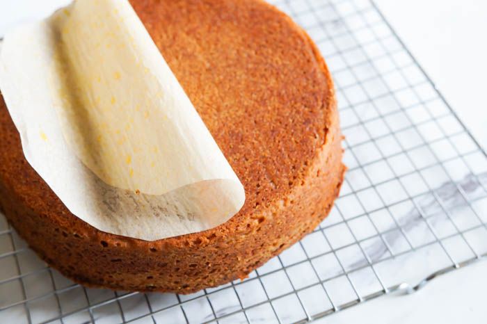 favorite carrot cake with cream cheese frosting | bakeat350.net