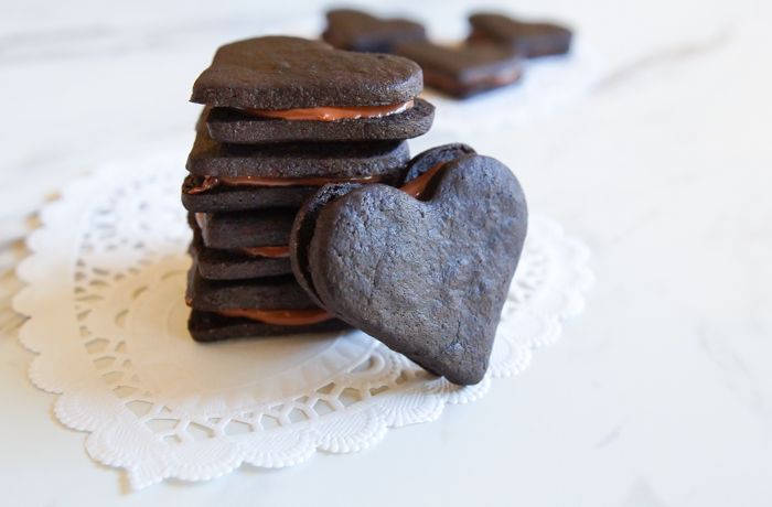 Heart-Shaped Chocolate Hazelnut Sandwich Cookies ♥
