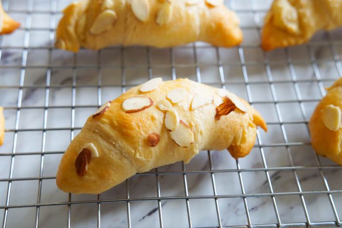 AlmondFilled Crescents, three ways! | bakeat350.net