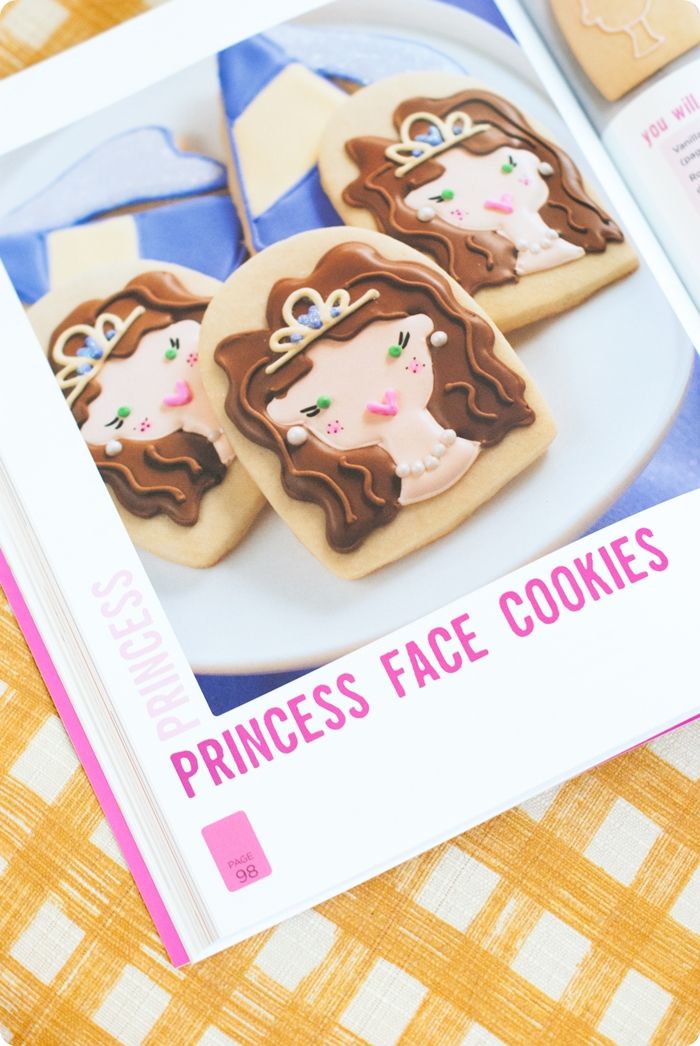 dcp princess photo sneakpeekpostdecoratingcookiesparty-8.jpg
