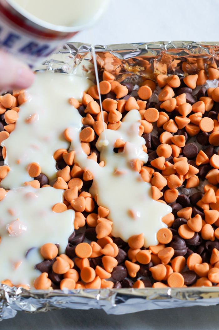 Chocolate-Dipped 7-Layer Cookies on a Stick