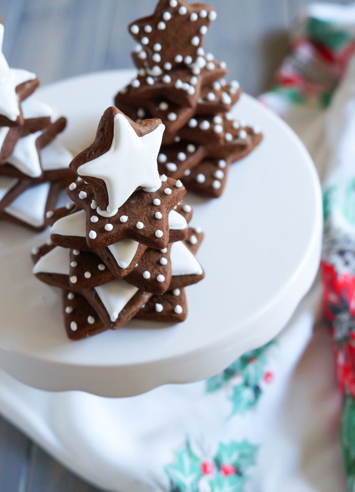 Clementine Gingerbread Cookie Trees assembled with royal icing ♥ bakeat350.blogspot.com
