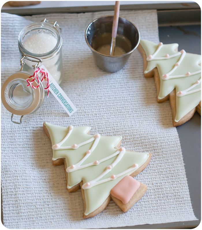 cinnamon-sugar cut-out cookie recipe + pastel christmas tree cookies tutorial