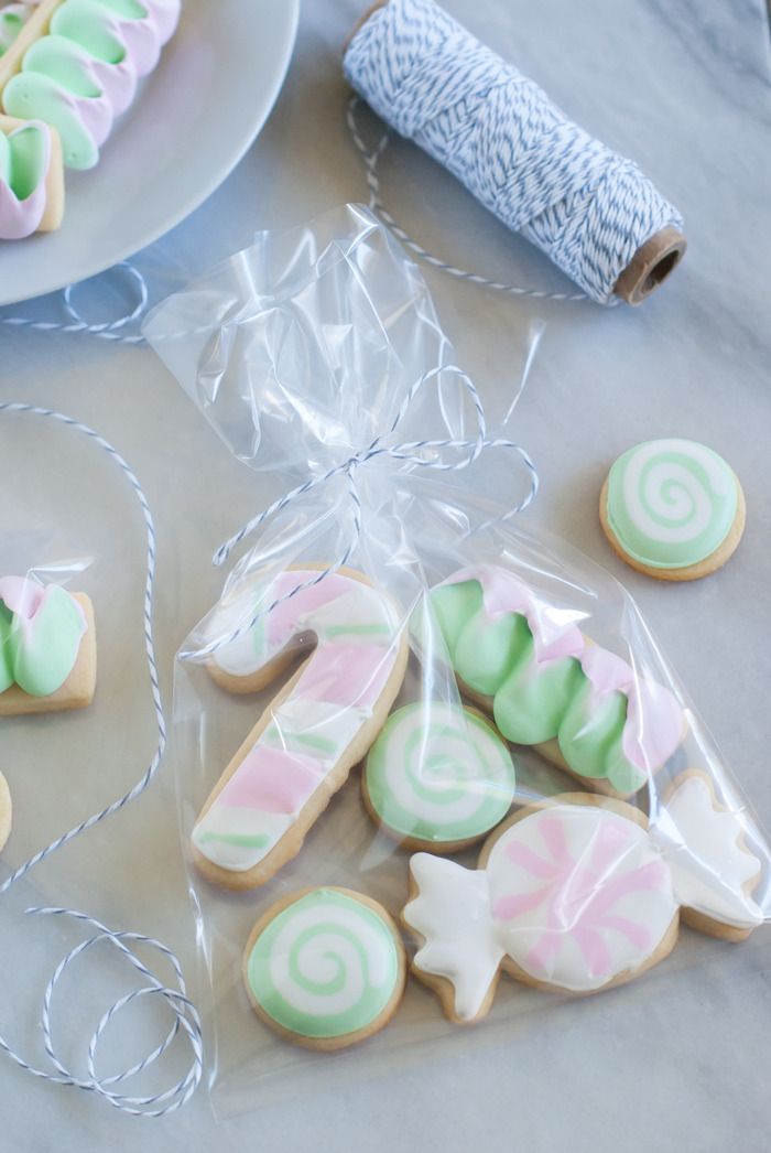 Butter Mint Cut-Out Candy Cookies : recipe + decorating tutorial