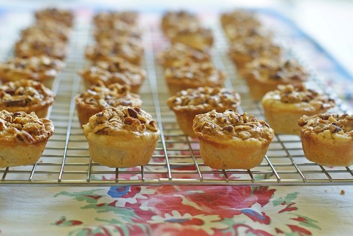 pecan chewies plus links to several pies perfect for Thanksgiving!