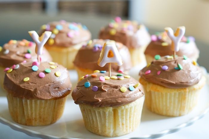 how to make cookies on a stick | bakeat350.blogspot.com for The Pioneer Woman Food & Friends