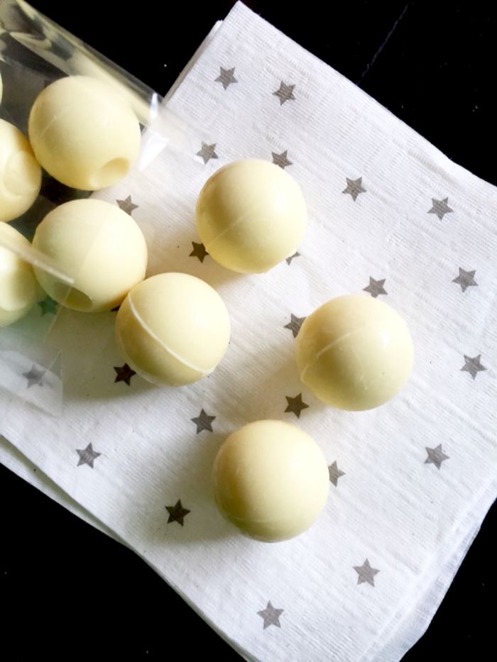 trader joe's strawberry champagne truffles review