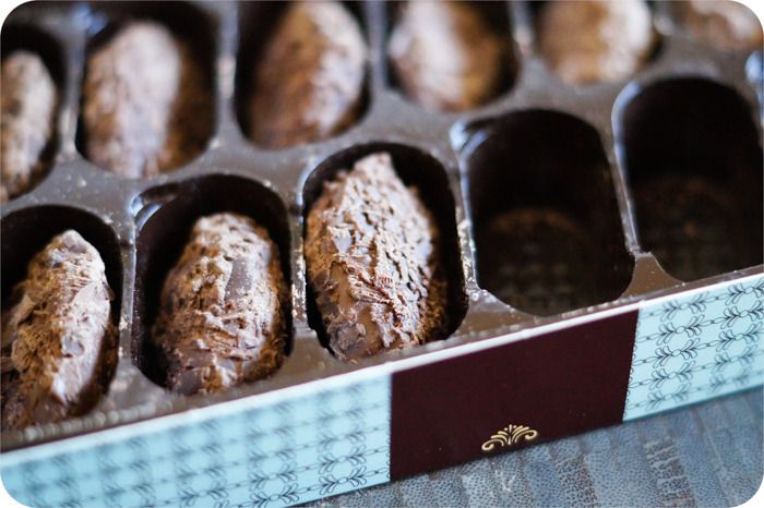 trader joe's belgian flaked truffles review : part of a weekly review series of tj's desserts and treats