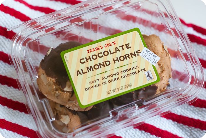 trader joe's chocolate almond horns review