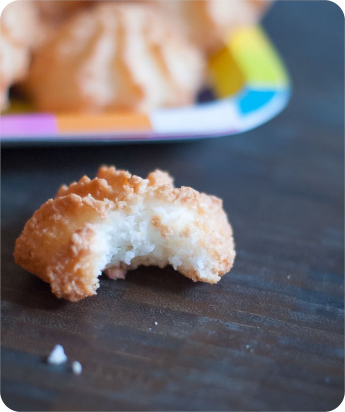 Trader Joe's Coconut Macaroons review