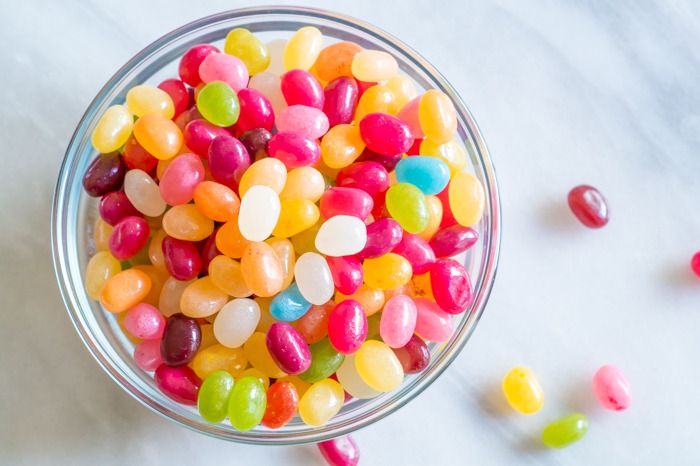 trader joe's gourmet jelly beans review : part of a weekly review series of tj's desserts and treats