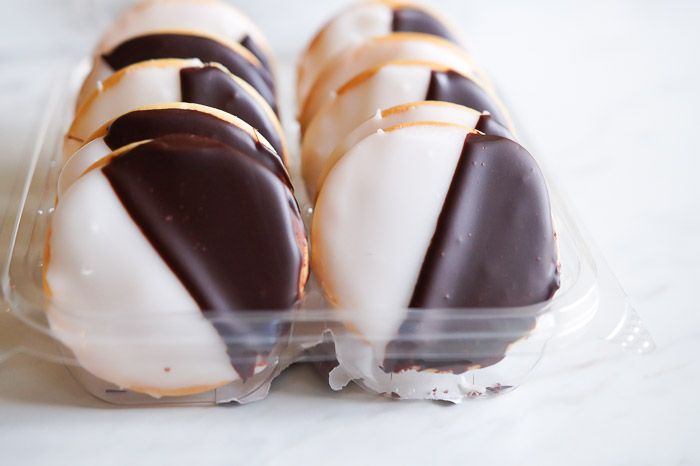 Trader Joe's Half Moon Cookies review #traderjoes