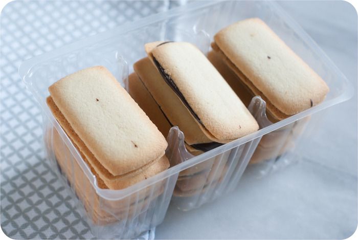 Trader Joe's Crispy Cookies filled with Belgian Chocolate review