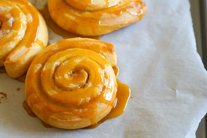 Trader Joe's Pumpkin Rolls review! #traderjoes