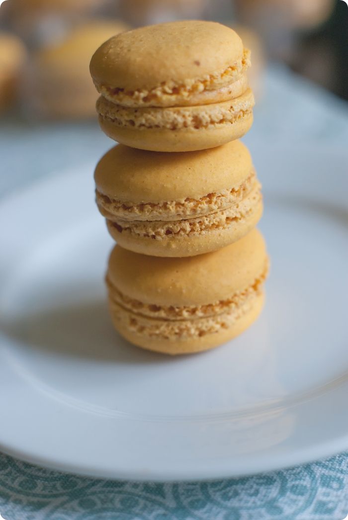 trader joe's pumpkin macarons review