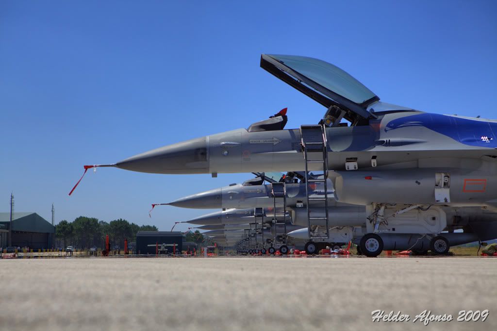 F16_HDR6_forum.jpg