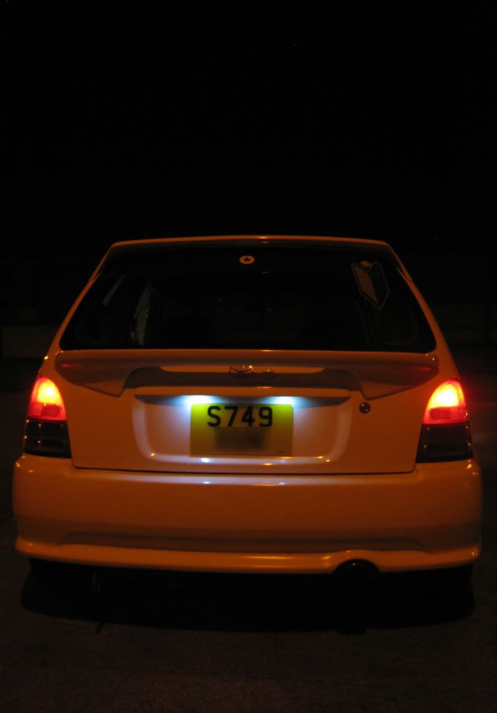 4d8243b6.jpg